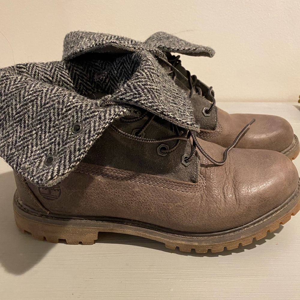 TIMBERLAND WOMEN’S AUTHENTICS FOLD-DOWN BOOT